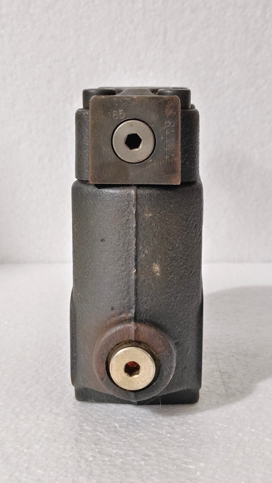 admin/uploads/uploads/PARKER r4vpixx-00x10a120_6.webp